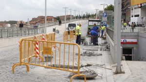 El Ayuntamiento reabre de manera temporal al tráfico Ochoa Ondátegui 2 obras-claret