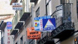 La compraventa de viviendas se incrementa un 14,2% en el último año 2 06 1kama vivienda venta carteles calle infanta isabel kam4960