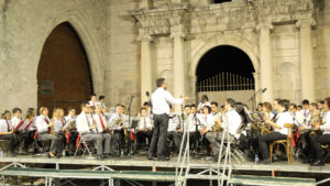 El concierto "A por ellos" marca la cuenta atrás para fiestas de Cuéllar 2 a por ellos