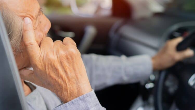 carnet de conducir 65 años