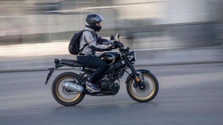 Estos son los conductores que podrán seguir llevando una moto de 125 cc con el permiso de conducir B 1 125 CC