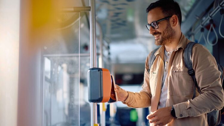 Subida en los precios del transporte público a partir de 2025: los descuentos se acaban 1 Subida en los precios del transporte público a partir de 2025: esto es lo que va a suceder con los descuentos