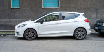 Los coches dejarán de tener esta función que tanto ayuda a los conductores