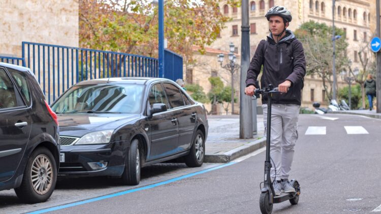 patinete eléctrico DGT