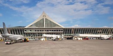 El pequeño y desconocido aeropuerto español que fue considerado el mejor de Europa y que hace la competencia a Barajas