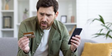 Te van a vaciar la cuenta del banco si no cambias ahora el pin de tu tarjeta: esta es la nueva estafa