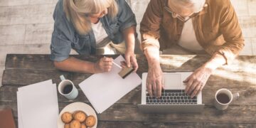 Si tienes 15 años cotizados podrás cobrar pensión y salario al mismo tiempo si cumples estos requisitos