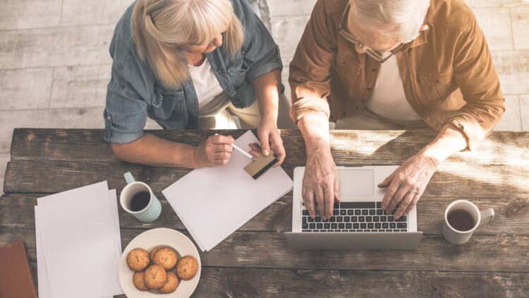 Si tienes 15 años cotizados podrás cobrar pensión y salario al mismo tiempo si cumples estos requisitos