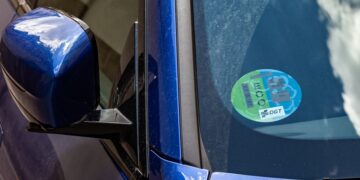 Así puedes cambiar la etiqueta de tu vehículo a ECO.