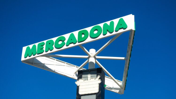 Despedida una empleada de Mercadona por tomarse varios cafés y no pagarlos: esto dice la justicia