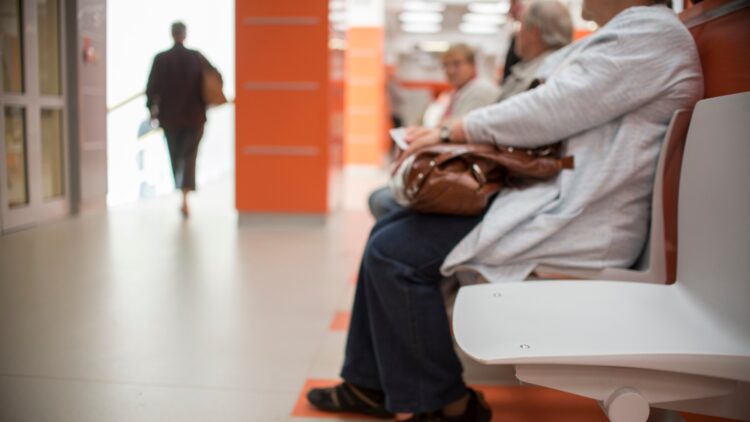 Los funcionarios de MUFACE dicen hola a la seguridad social, pero solo hasta abril 1 Los funcionarios de MUFACE dicen hola a la seguridad social, pero solo hasta abril