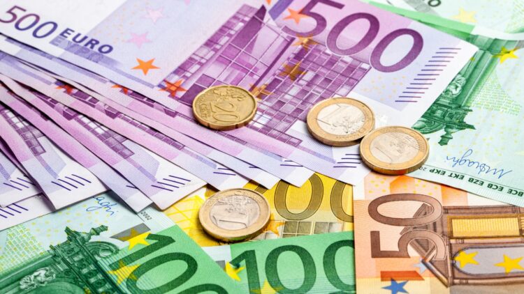 Nuevas obligaciones del SEPE para los que cobran el subsidio para mayores de 52 años