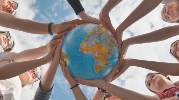 ¿Sabes cuál es el país que tiene en su nombre todas las vocales y sin repetir?