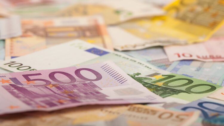 La pensión de jubilación aumenta: esto es lo que cobrarás en 2025 cada mes