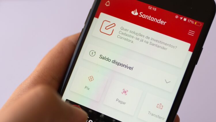 Confirmado por la Unión Europea: las transferencias bancarias cambiarán en 2025 1 Confirmado por la Unión Europea: estos son los cambios que llegan a todos los bancos en 2025 y te afectan.