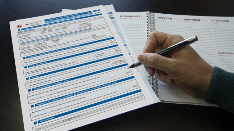 Paga menos en la Declaración de la Renta: los 11 gastos de los que puedes desgravarte y casi nadie lo hace