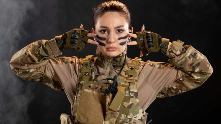 El disfraz que eliges este carnaval puede suponer un delito: estos son los que debes evitar según la Guardia Civil