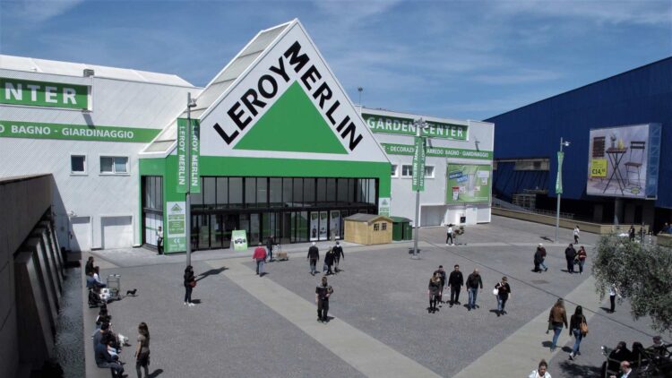 Adiós a las placas solares: con este kit de Leroy Merlín tendrás luz gratis en casa