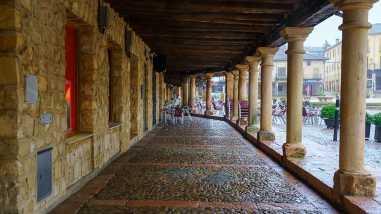 Pelicula de Disney o pueblo de Segovia