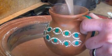 ¿Sabes lo que es el atole de nalga? Esta bebida de México te encantará.