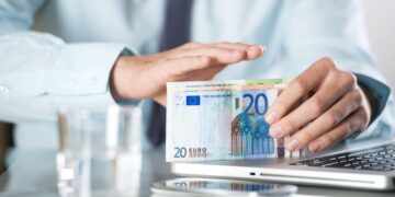 Así puedes cobrar el paro mientras trabajas.