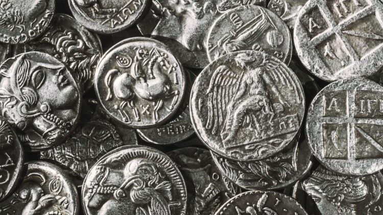 Hacen una reforma y se encuentran con 260 monedas