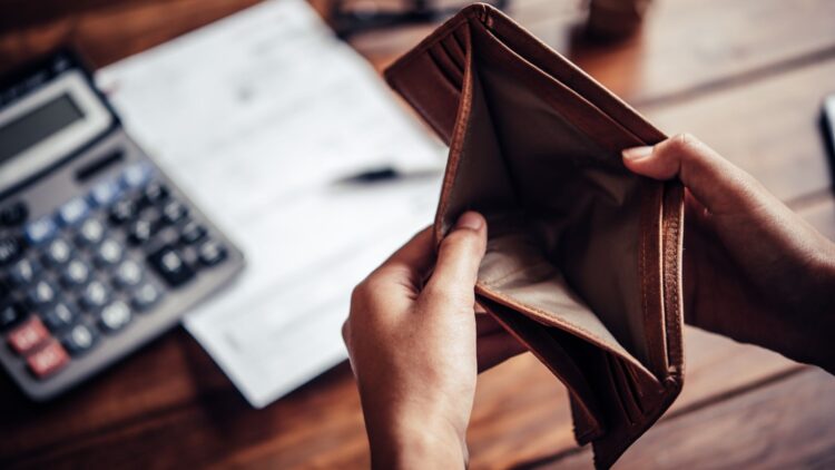 Te quitarán la pensión de incapacidad permanente si haces esto.