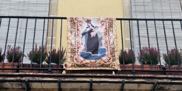 Semana Santa: esta es la multa que puedes recibir si alquilas tu balcón sin hacer esto antes