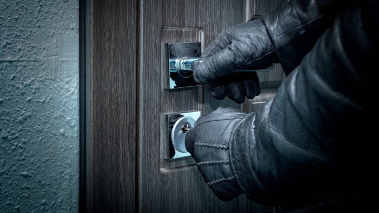 Adiós okupas: esta es la técnica definitiva para evitar el “bumping”.