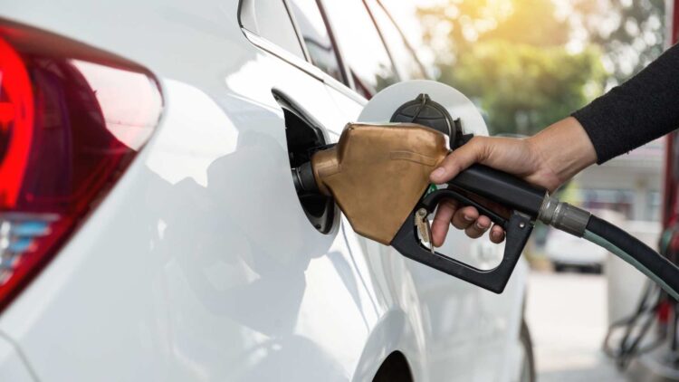 Los coches que menos consumen en 2025: guía para ahorrar en combustible 1 Los coches que menos consumen en 2024: guía para ahorrar en combustible