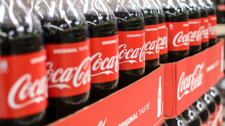 Adiós a la Coca Cola para siempre. Estas son las bebidas que debes tomar a partir de ahora para cuidar de tu salud.