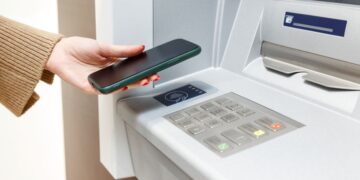 Herencia de una cuenta bancaria con varios titulares.