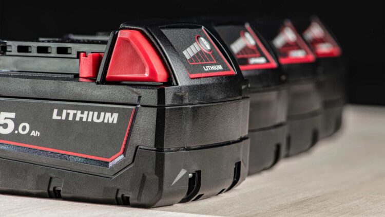 Ni híbridos ni eléctricos se salvan: el riesgo de explosión de las baterías de litio preocupa a los expertos 1 Ni híbridos ni eléctricos se salvan: el riesgo de explosión de las baterías de litio preocupa a los expertos