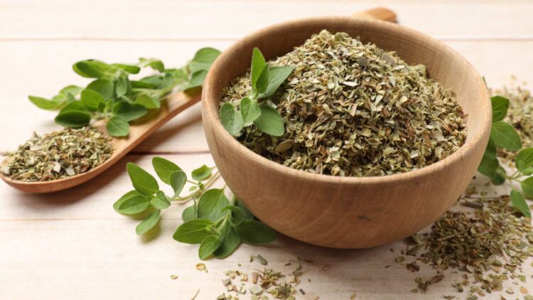 Esta especia que usas a diario en tus comidas también es un antiinflamatorio natural.