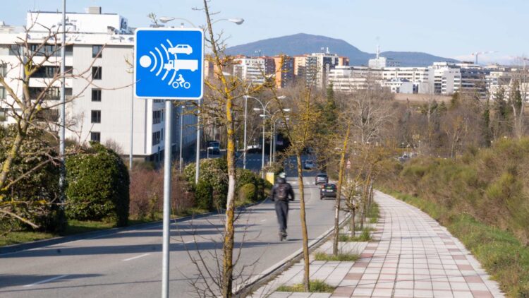 Confirmado: la DGT instala estos nuevos radares para reforzar la seguridad de los trabajadores