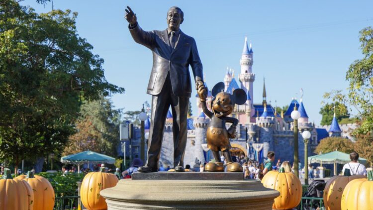 Owen y Dolly Pope vivieron 15 años en secreto en Disneyland sin que nadie se diera cuenta: así lo consiguieron