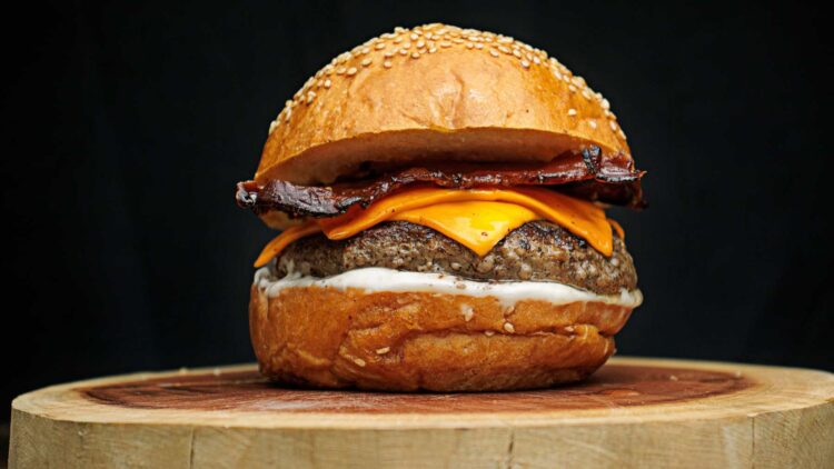 Adiós a las hamburguesas baratas: la carne de vacuno se dispara y amenaza con convertirlas en un lujo 1 Adiós a las hamburguesas baratas: la carne de vacuno se dispara y amenaza con convertirlas en un lujo