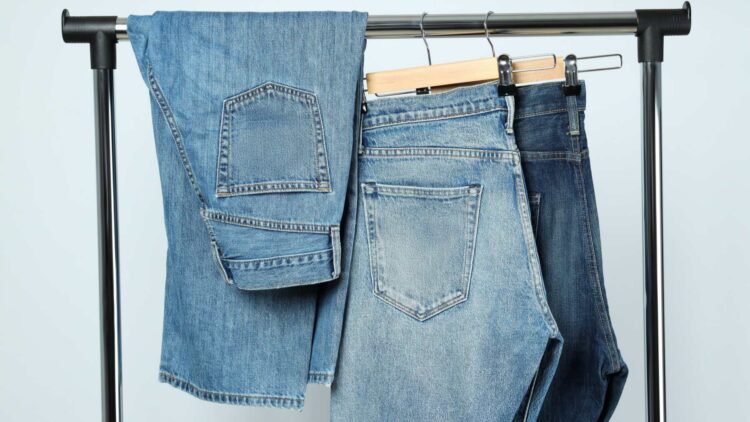 Una universidad lo confirma: este es el impacto que tienen tus jeans en el medio ambiente 1 Lo que nadie te contó: por qué deberías pensarlo dos veces antes de comprar ese nuevo par de jeans
