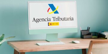 "Hacienda contra el pueblo": un bufete de abogados clama contra la Agencia Tributaria