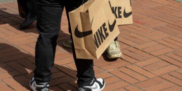 Así ha afectado la guerra arancelaria a los precios de unas simples Nike