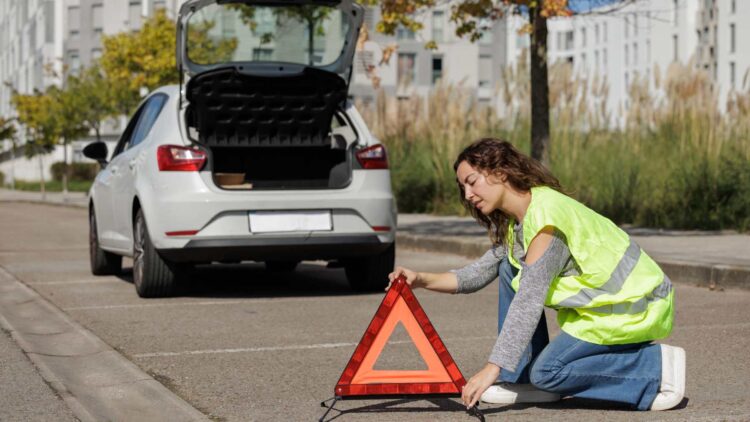 Expertos lo confirman: si tienes estos coches, corres un riesgo alto de sufrir una avería en la carretera