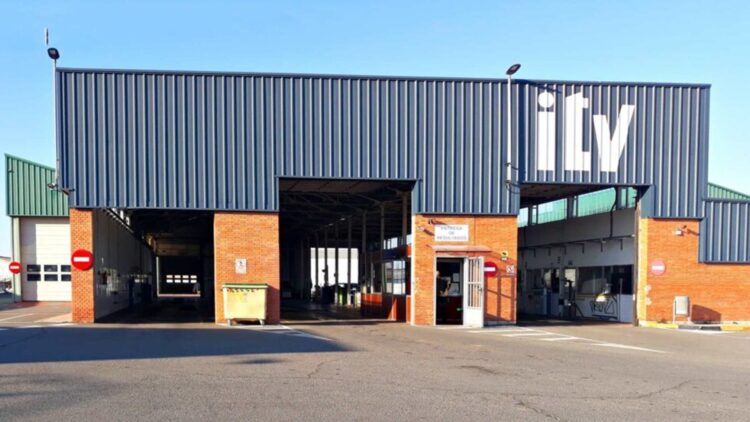 Es oficial: la UE implementa inspecciones más estrictas en la ITV debido a estas razones 1 Es oficial: la UE implementa inspecciones más estrictas en la ITV debido a estas razones