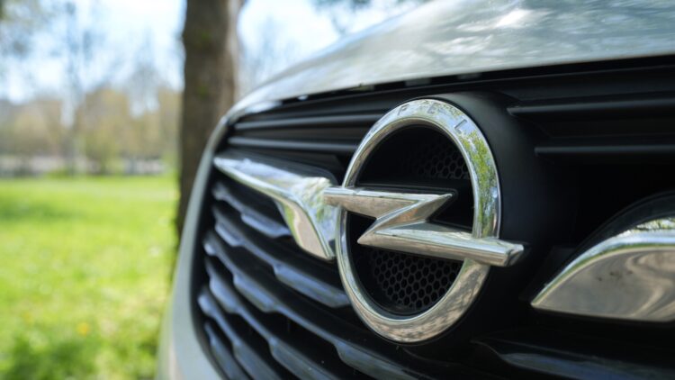 Opel revoluciona el mercado del automóvil con este coche eléctrico