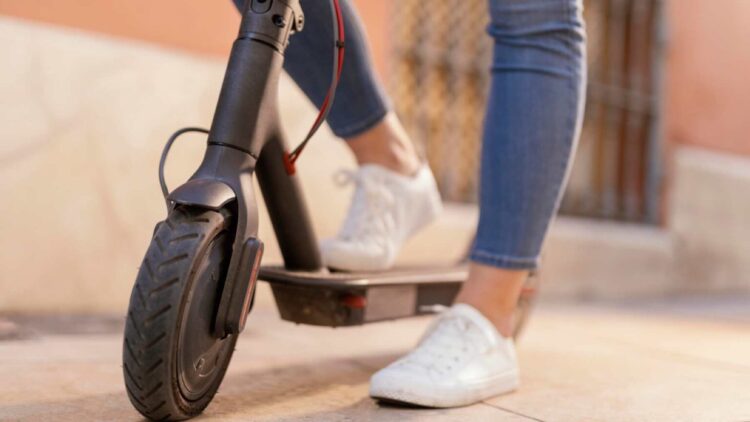 Esta ciudad obligará a los conductores de patinetes eléctricos a tener un seguro