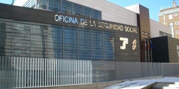 Es oficial: la Seguridad Social recompensa con esta jugosa paga extra a quienes deciden no jubilarse cuando les corresponde