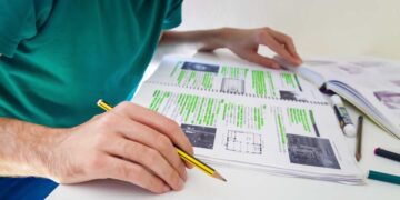 Este Guardia Civil aprobó tres oposiciones seguidas y te explica cómo lo hizo