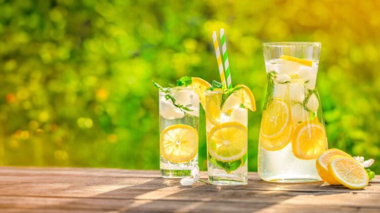 Dia lo vuelve hacer: esta bebida refrescante sabe a verano en la playa y cuesta solo 1 euro 1 Esta bebida refrescante sabe a verano en la playa
