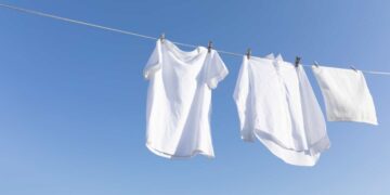 La OCU lo confirma: el mejor detergente para lavar ropa blanca