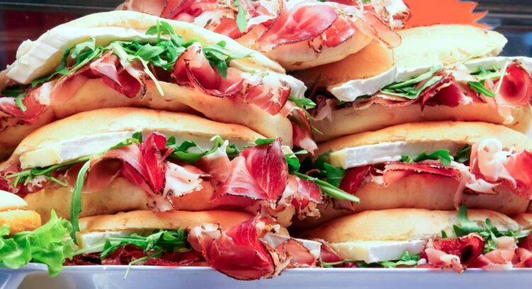 Adiós al bocadillo de jamón en la merienda