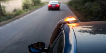 Amazon arrasa a la competencia: este pack de luces V16